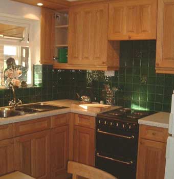 Modern well equipped kitchen.
Electric cooker, fridge/freezer, microwave, kettle, immersion heater.
Washing machine and tumble dryer in the utility room.